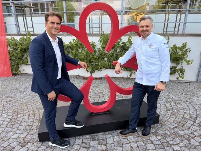 Europa-Park - Le restaurant gastronomique multisensoriel « Eatrenalin » décroche sa première étoile Michelin à Europa-Park